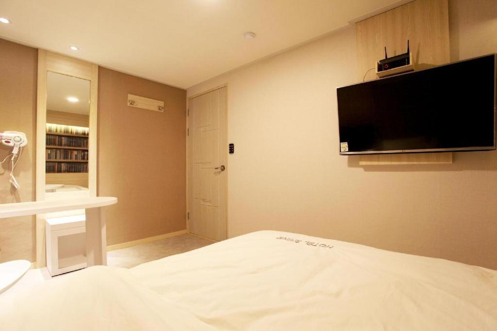 Shine Hotel Seul Exterior foto